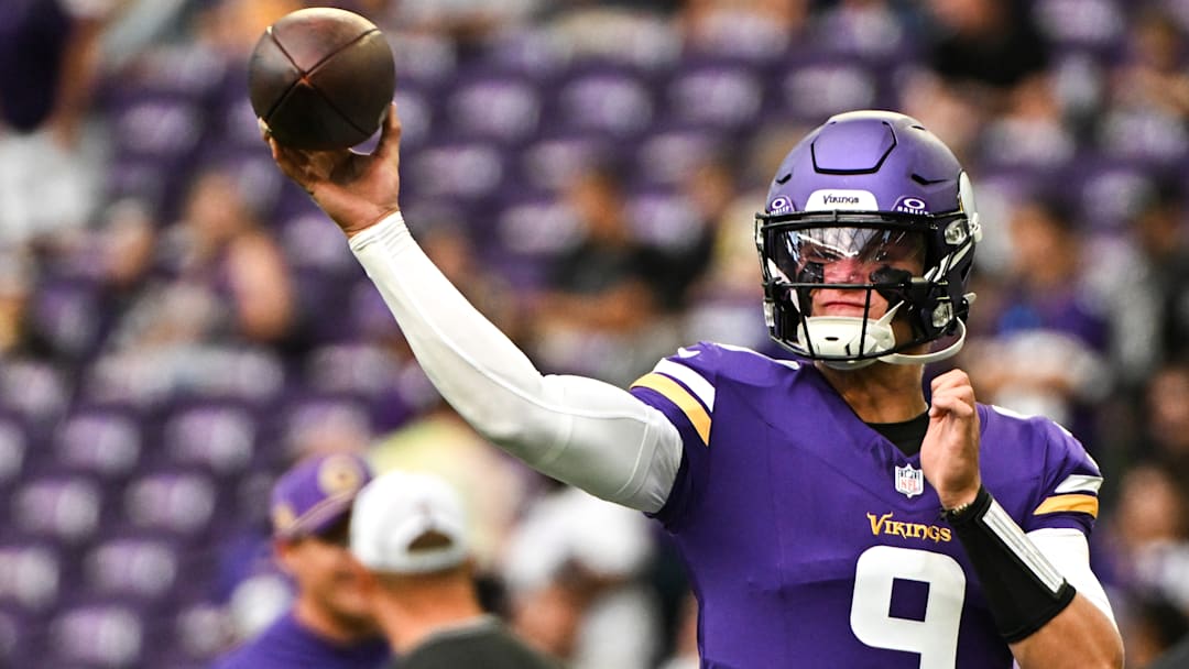 Las Vegas Raiders v Minnesota Vikings