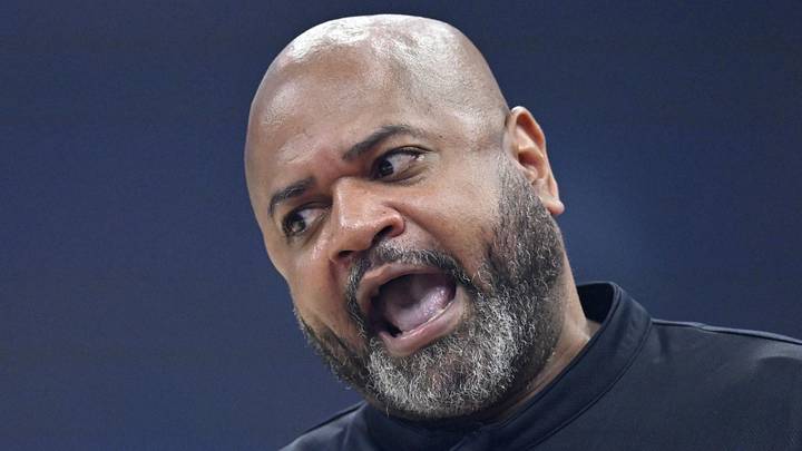 Mar 3, 2026; Cleveland, Ohio, USA; Detroit Pistons head coach J.B. Bickerstaff talks to referee Ashley Moyer-Gleich (13): David Richard-Imagn Images