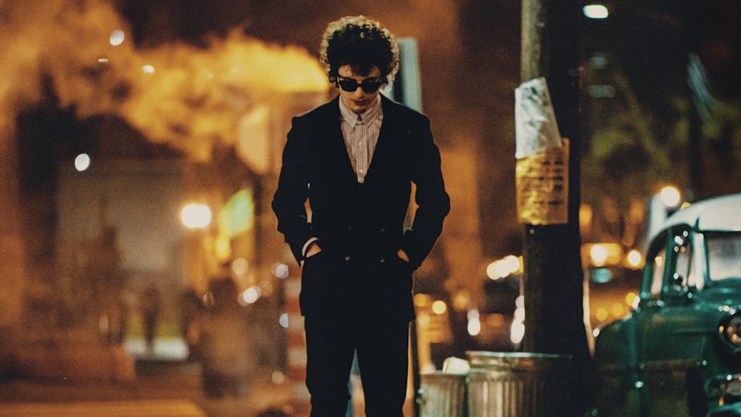 Timothée Chalamet in A COMPLETE UNKNOWN.