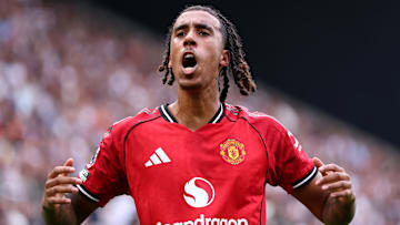 Fulham v Manchester United - Premier League