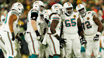 Miami Dolphins offensive linemen