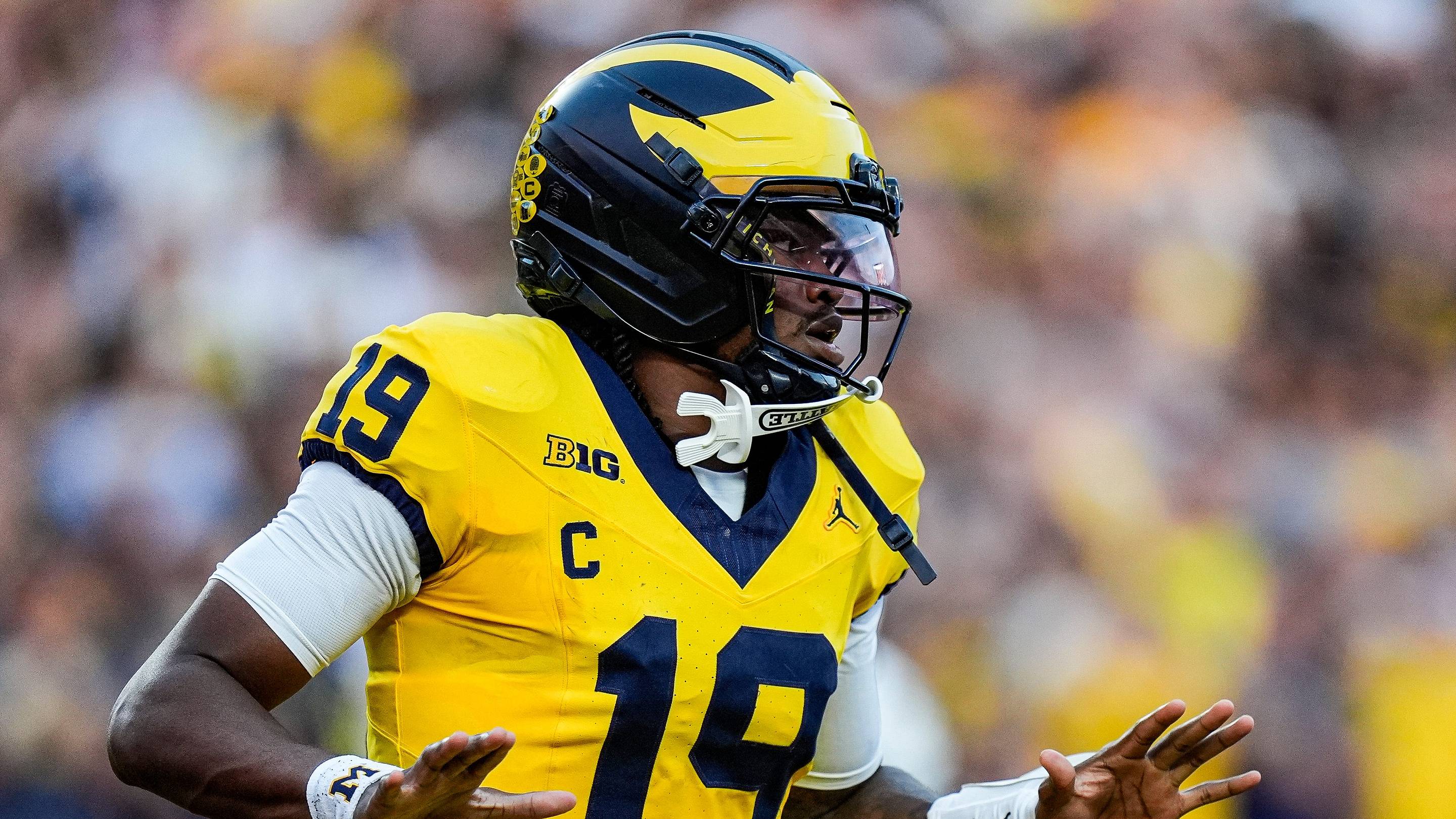 'How Long Can Michigan Stick With Bryce Underwood?' — Pressure Continues to Mount
