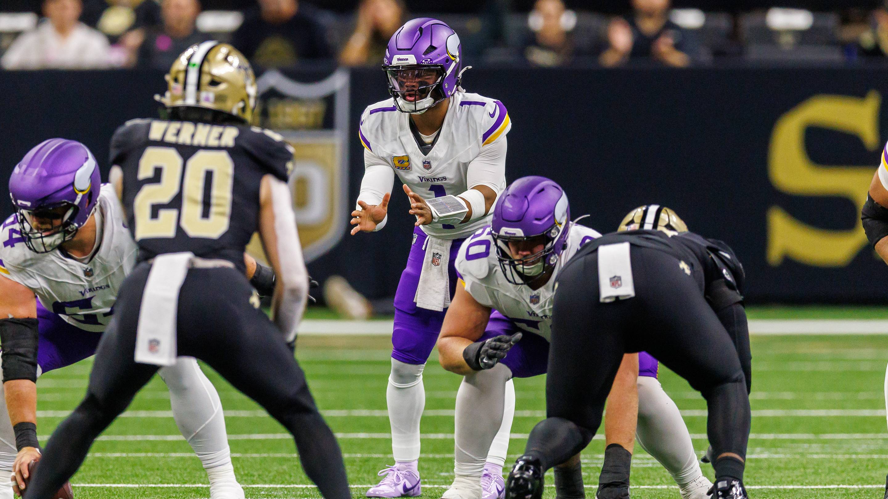 Vikings Take Down Saints to Stay Undefeated (Here Are 3 Things That Mattered Most in Week 5)