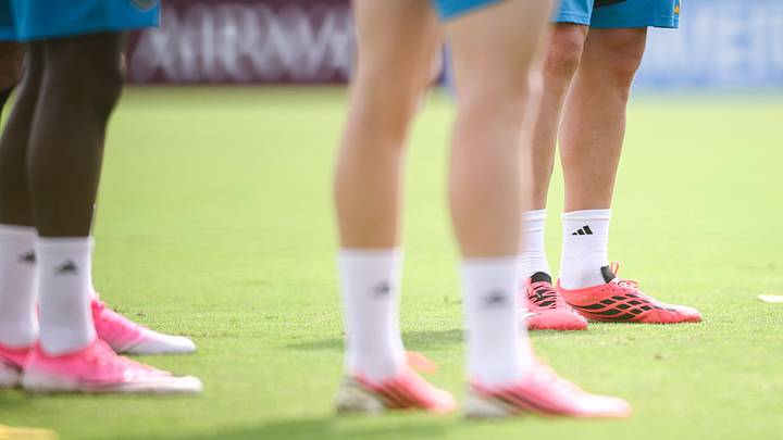 Bei der WM stechen zurzeit die pinken Schuhe hervor Bei der WM stechen zurzeit die pinken Schuhe hervor