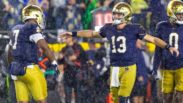 Notre Dame Fighting Irish quarterback CJ Carr (13)