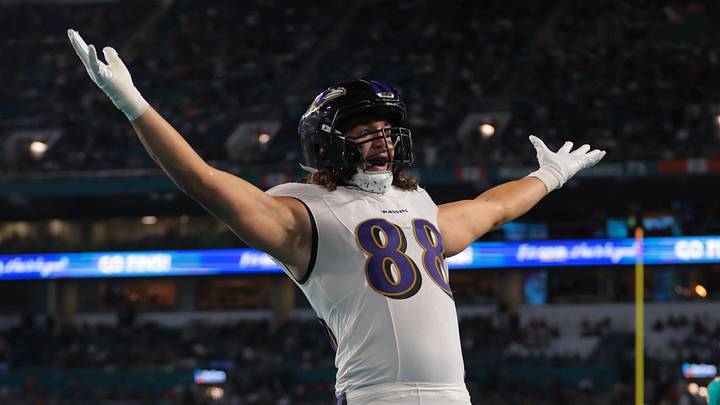 Ravens tight end Charlie Kolar
