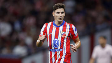 Julián Álvarez será titular con el Atlético de Madrid frente al Espanyol 