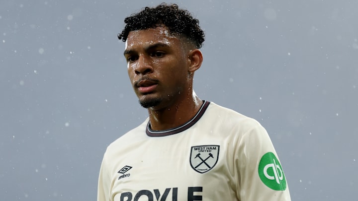 Luis Guilherme, ex-Palmeiras, deixou o West Ham para vestir a camisa do Sporting