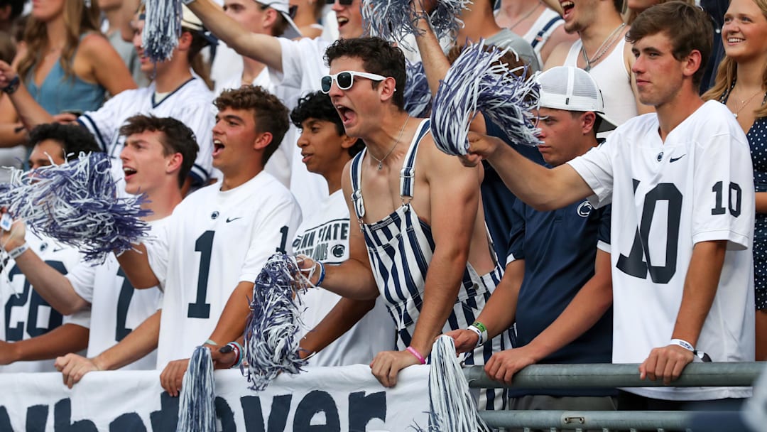 Penn State Nittany Lion fans 