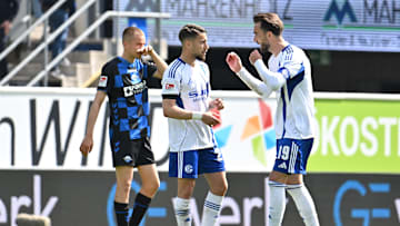 Schalke 04 gewinnt sein Auswärtsspiel in Paderborn