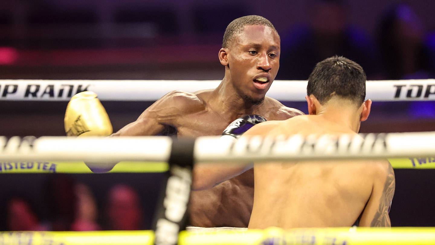 Mikaela Mayer vs Sandy Ryan 2 Undercard Results: Norman Jr, Carrington & Vargas Get Stoppage Wins