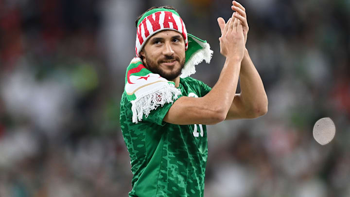 Youcef Belaïli poursuit ses négociations avec Montpellier. Youcef Belaïli poursuit ses négociations avec Montpellier.