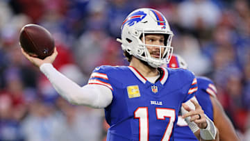 Kansas City Chiefs v Buffalo Bills