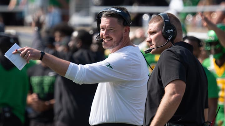Oregon ranked No. 5 in the country in yards per play defense this season, holding eight opponents to 14 points or less. Now they have to replace Tosh Lupoi.