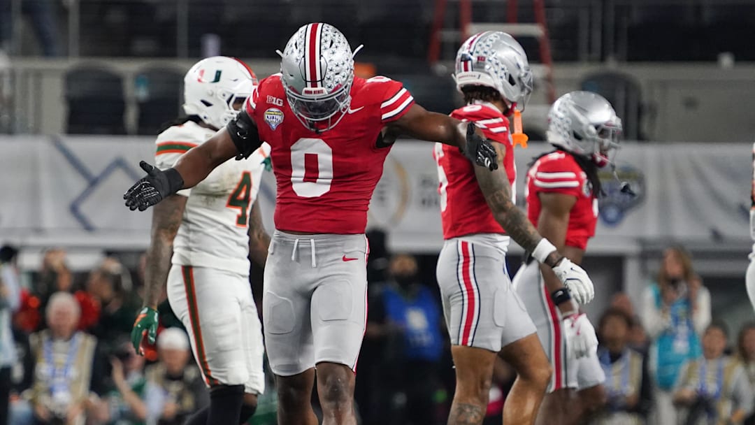 Dec 31, 2025; Arlington, TX, USA; Ohio State Buckeyes linebacker Sonny Styles (0) reacts in the in the second quarter against the Miami Hurricanes during the 2025 Cotton Bowl and quarterfinal game of the College Football Playoff at AT&T Stadium. Mandatory Credit: Raymond Carlin III-Imagn Images