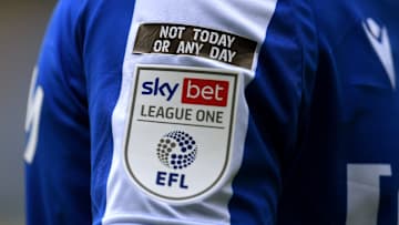Gillingham v Oxford United - Sky Bet League One