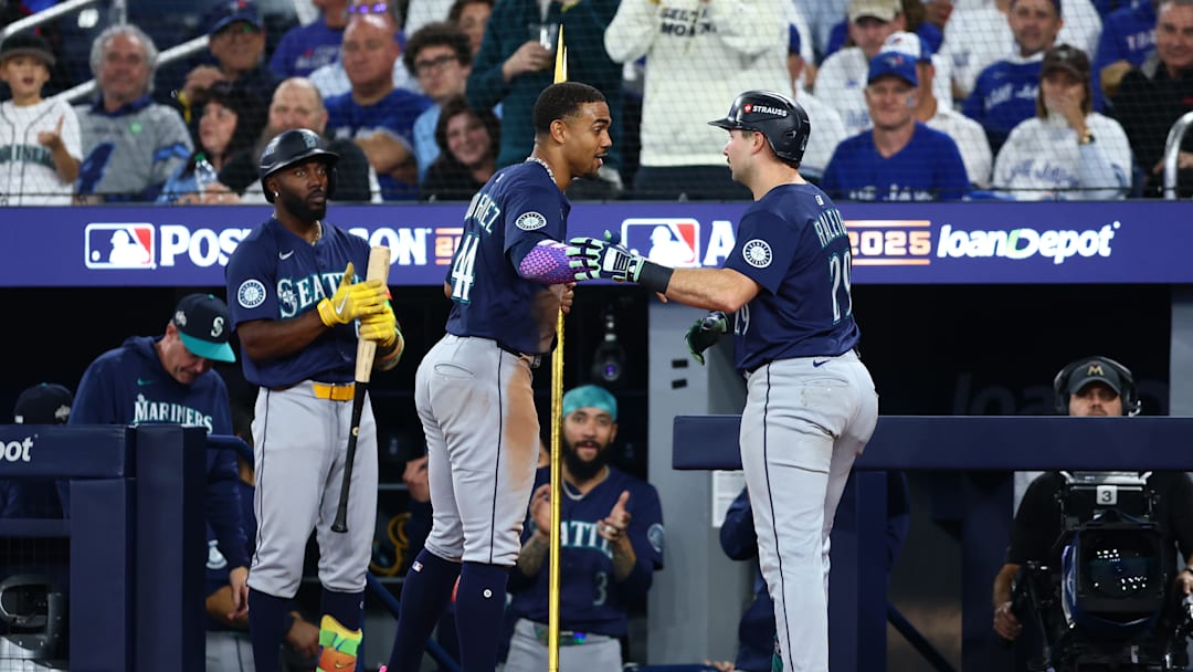 American League Championship Series - Seattle Mariners v Toronto Blue Jays - Game Seven