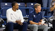 Gonzaga Bulldogs grad assistant Que Johnson (left) and head coach Mark Few (right).