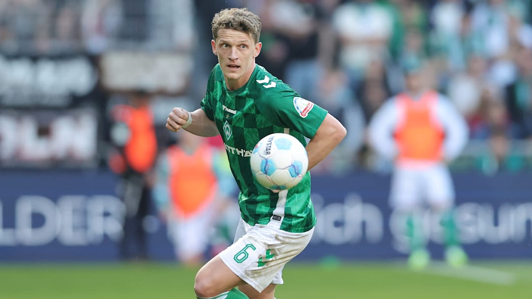 Bald wieder am Ball: Werders Jens Stage Bald wieder am Ball: Werders Jens Stage