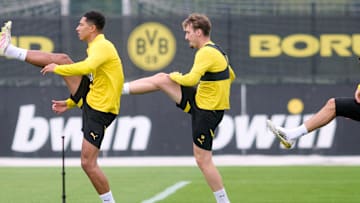 Tony Reitz (r.) scheint seinen BVB-Abgang anzuvisieren