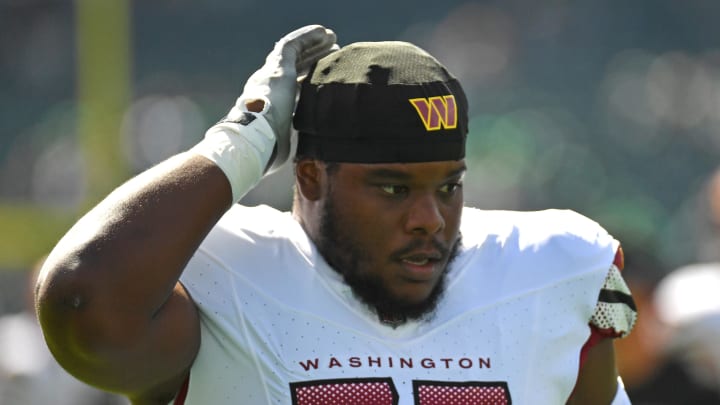 Oct 1, 2023; Philadelphia, Pennsylvania, USA; Washington Commanders offensive tackle Saahdiq Charles (77) against the Philadelphia Eagles at Lincoln Financial Field. Mandatory Credit: Eric Hartline-USA TODAY Sports