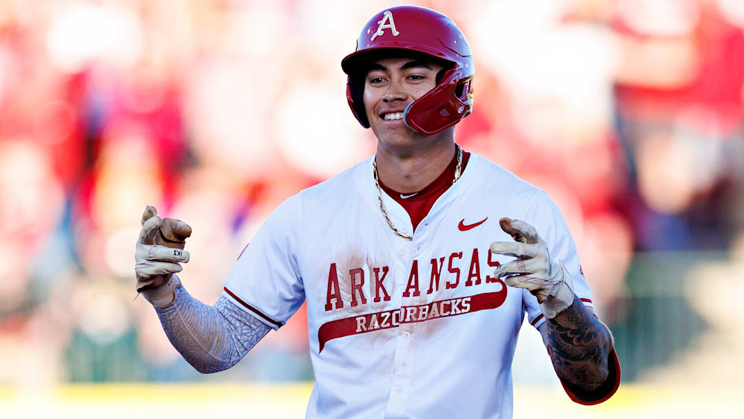 Texas v Arkansas: Game One