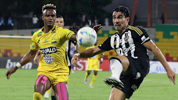 Bola rola a partir das 21h30min