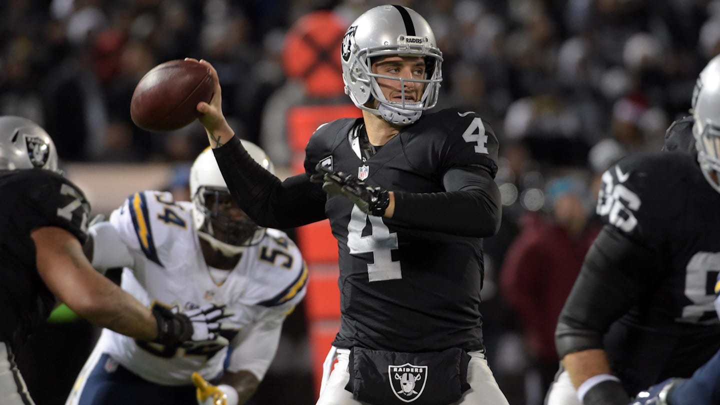 Raiders Overhaul Leadership, Acquire Geno Smith Amid Historic Quarterback Struggles
