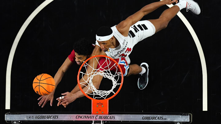 Cincinnati Bearcats forward Ody Oguama (33) defends the basket in the second half of a college basketball game against the Bradley Braves during a second-round game of the National Invitation Tournament,, Saturday, March 23, 2024, at Fifth Third Arena in Cincinnati.