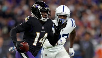 Sammy Watkins salió lesionado del duelo ante Colts