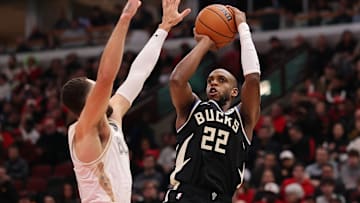Milwaukee Bucks v Chicago Bulls