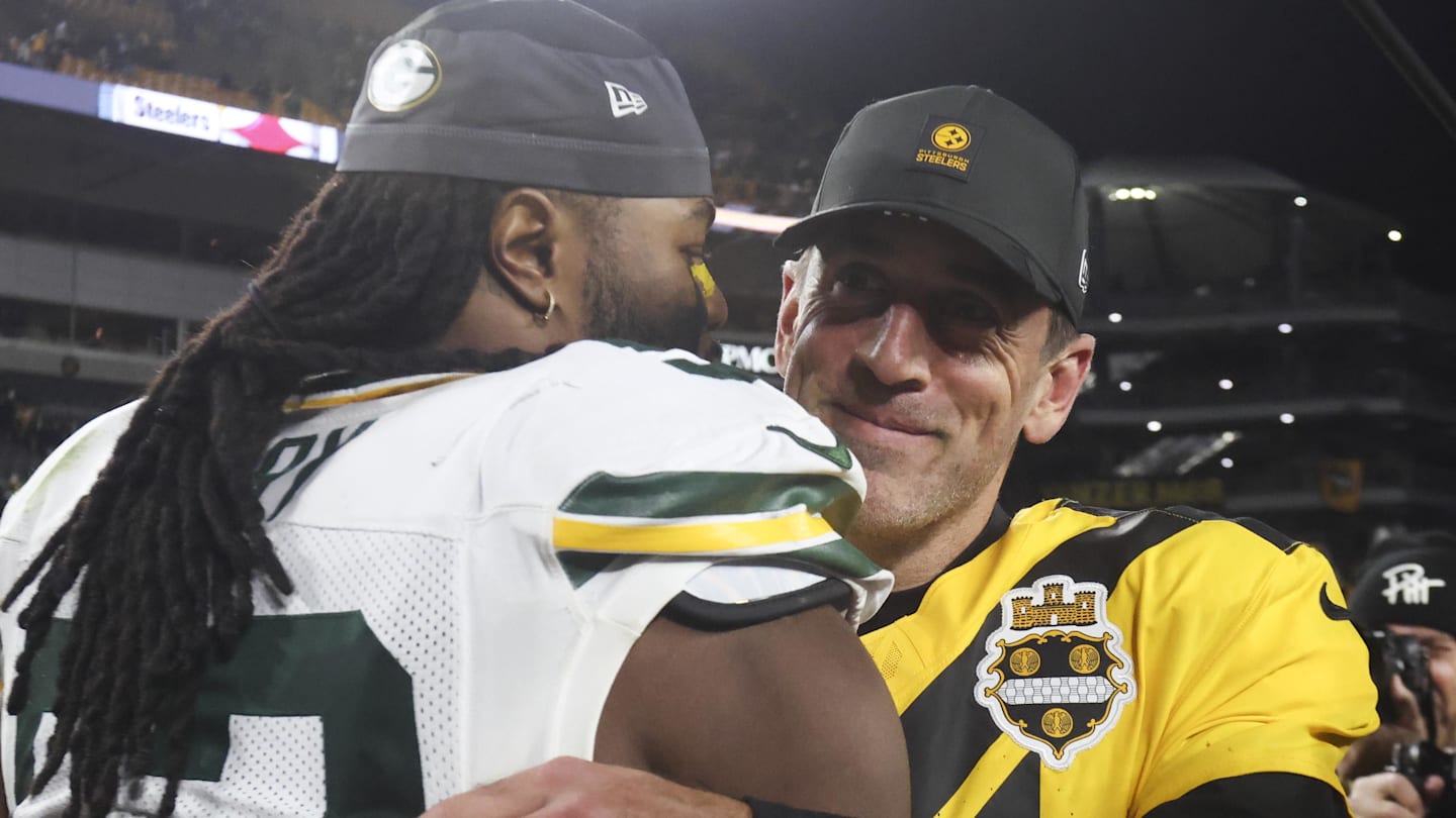 Packers Defeat Steelers 35-25 in Rodgers' First Primetime Game Against Former Team
