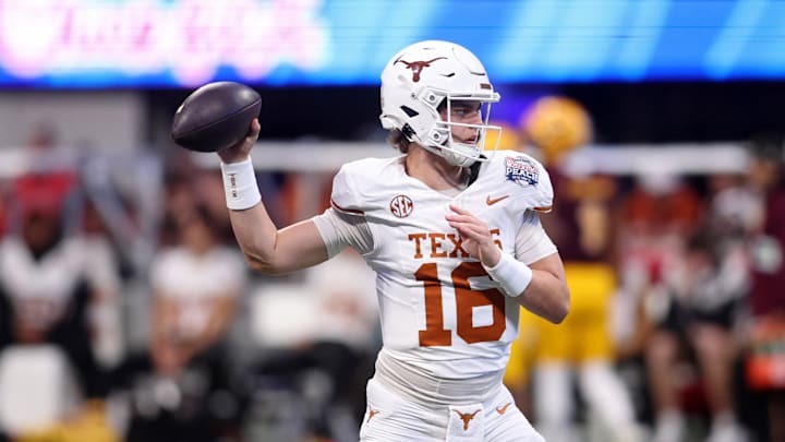 Jan 1, 2025; Atlanta, GA, USA; Texas Longhorns quarterback Arch Manning (16) warms up before the Peach Bowl at Mercedes-Benz Stadium. Jan 1, 2025; Atlanta, GA, USA; Texas Longhorns quarterback Arch Manning (16) warms up before the Peach Bowl at Mercedes-Benz Stadium.