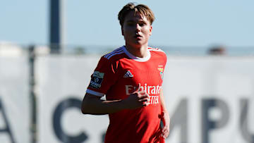 Andreas Schjelderup vient de signer.