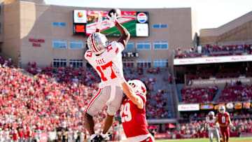 Ohio State Buckeyes wide receiver Carnell Tate (17) catches a touchdown pass against Wisconsin Badgers safety Matt Jung (29) in the first half at Camp Randall Stadium on Saturday, Oct. 18, 2025 in Madison, Wisconsin.