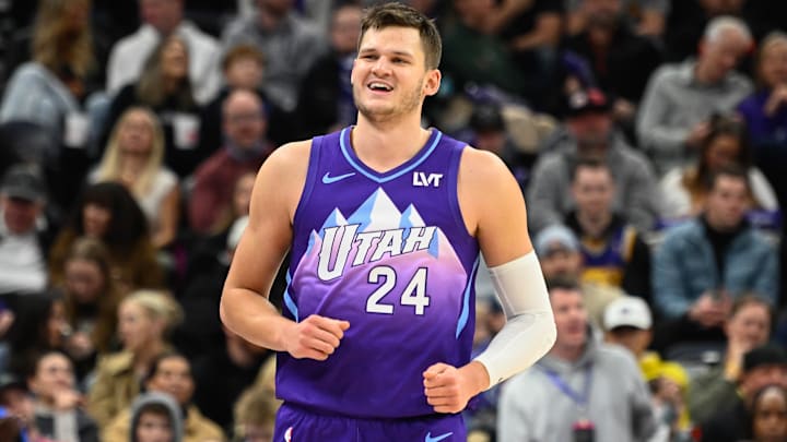 Dallas Mavericks v Utah Jazz