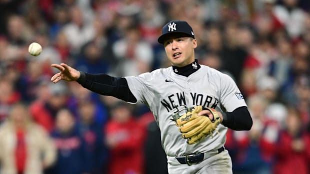 Yankees shortstop Anthony Volpe