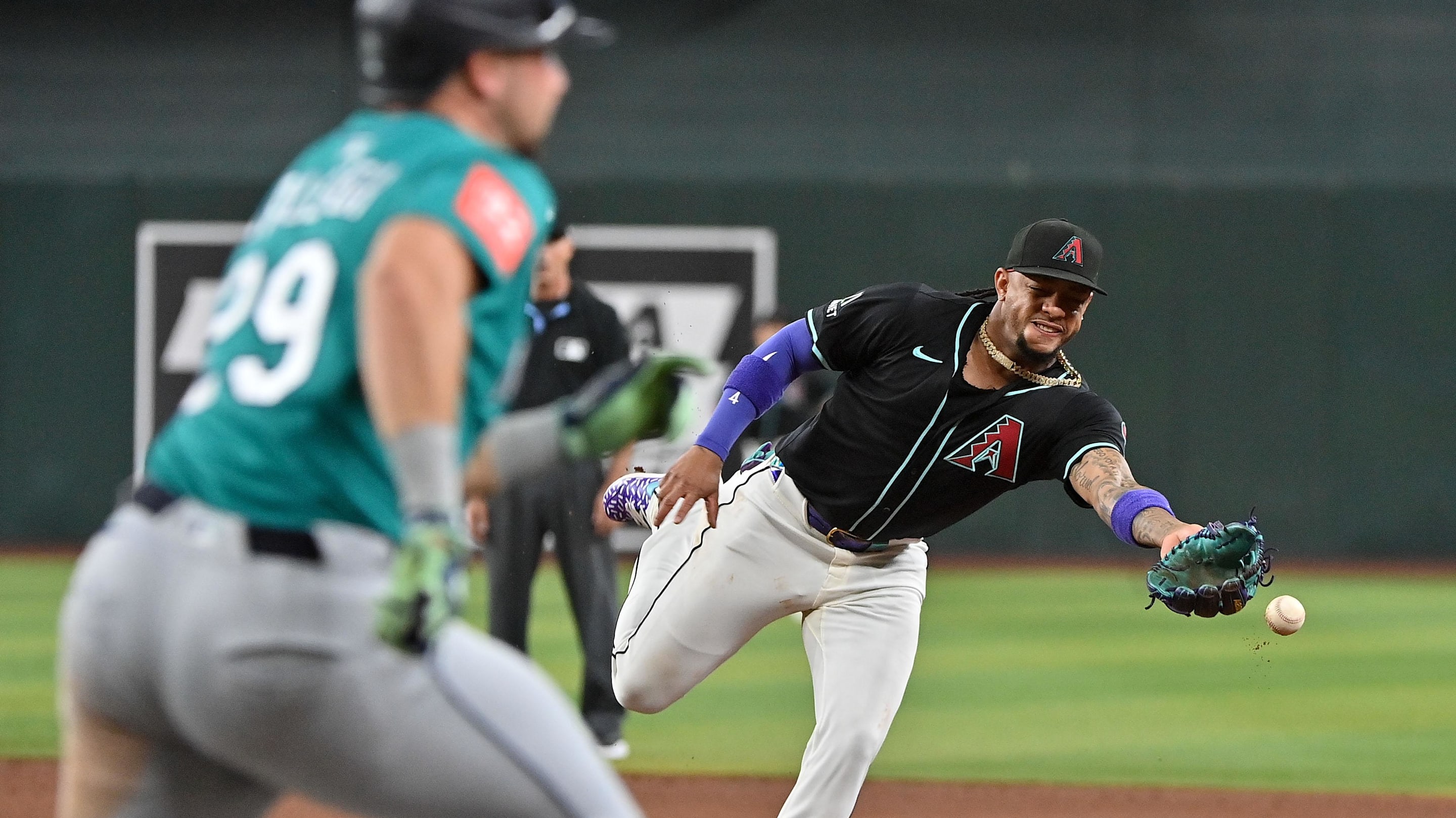 Mariners Willing To Move 1st-Round Talent In Ketel Marte Trade (Report)