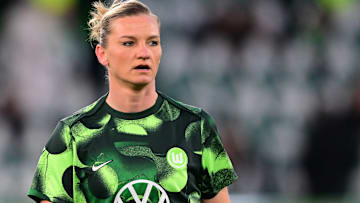 Alexandra Popp mit ehrlichen Aussagen zu Stephan Lerch