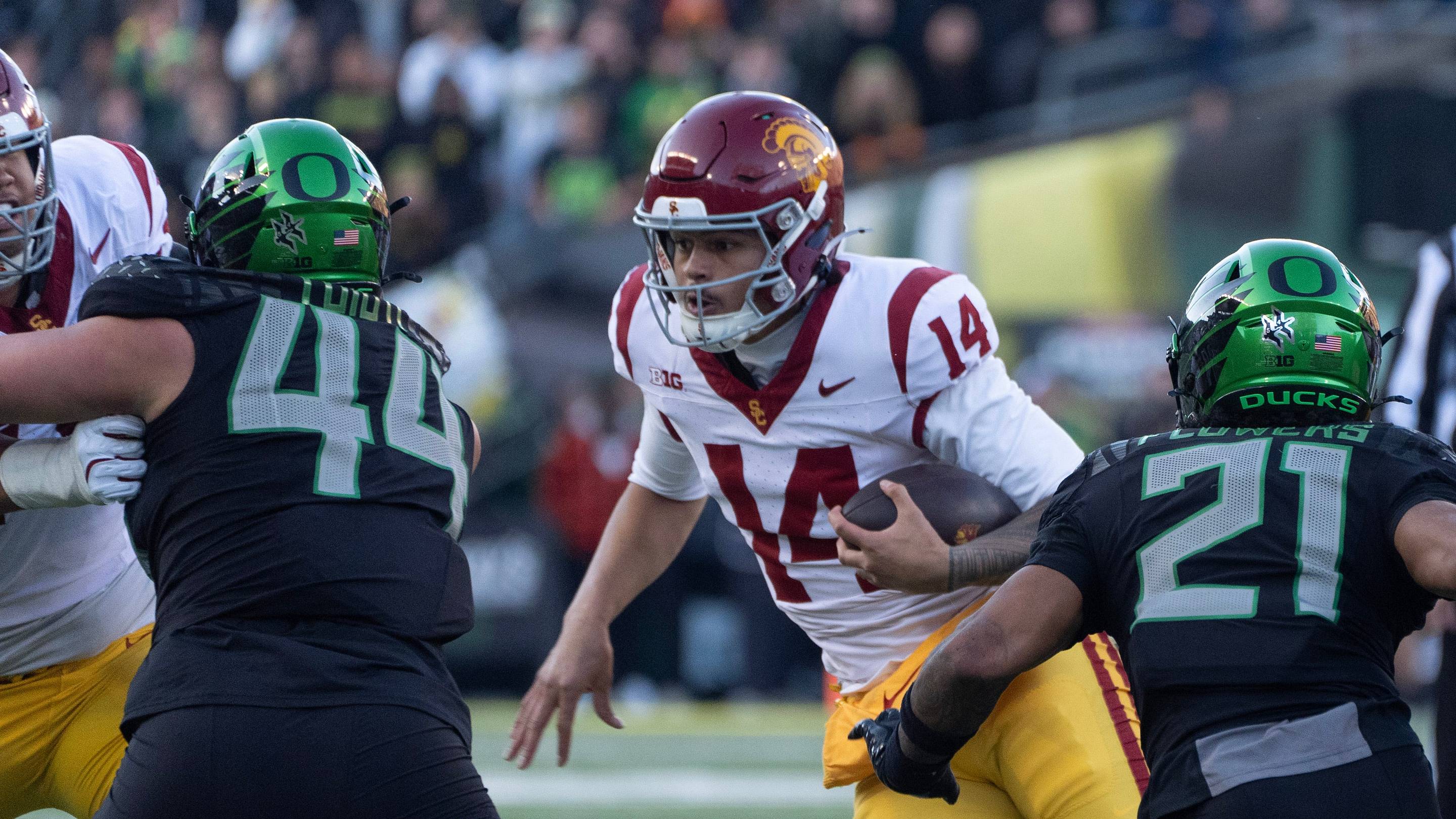 Brian Kelly, Rick Neuheisel Predict Winner of USC-Oregon Game