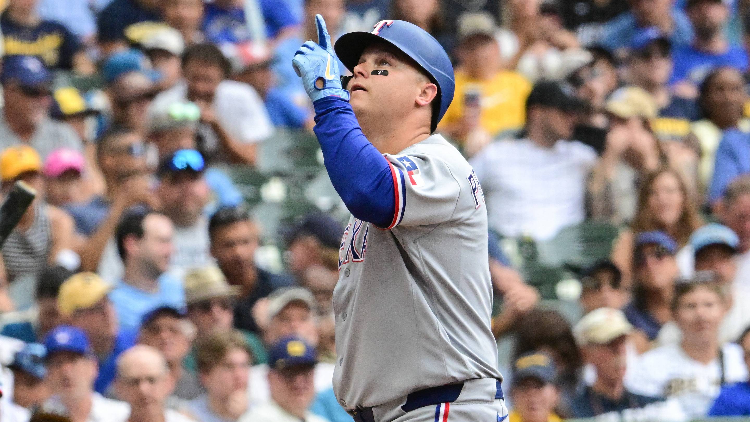 Rangers Set Lineup, New Starting Pitcher Seeking Second Straight Win over Rays