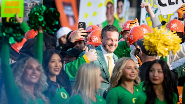 Oregon head coach Dan Lanning makes his entry during ESPN’s “College GameDay” Saturday, Oct. 12, 2024 on the campu