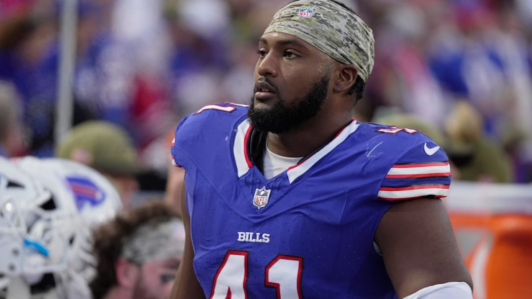 Buffalo Bills fullback Reggie Gilliam gets a chance to to sit while the defense is on the field during first half action against the Kansas City Chiefs at Highmark Stadium in Orchard Park on Nov. 2, 2025.