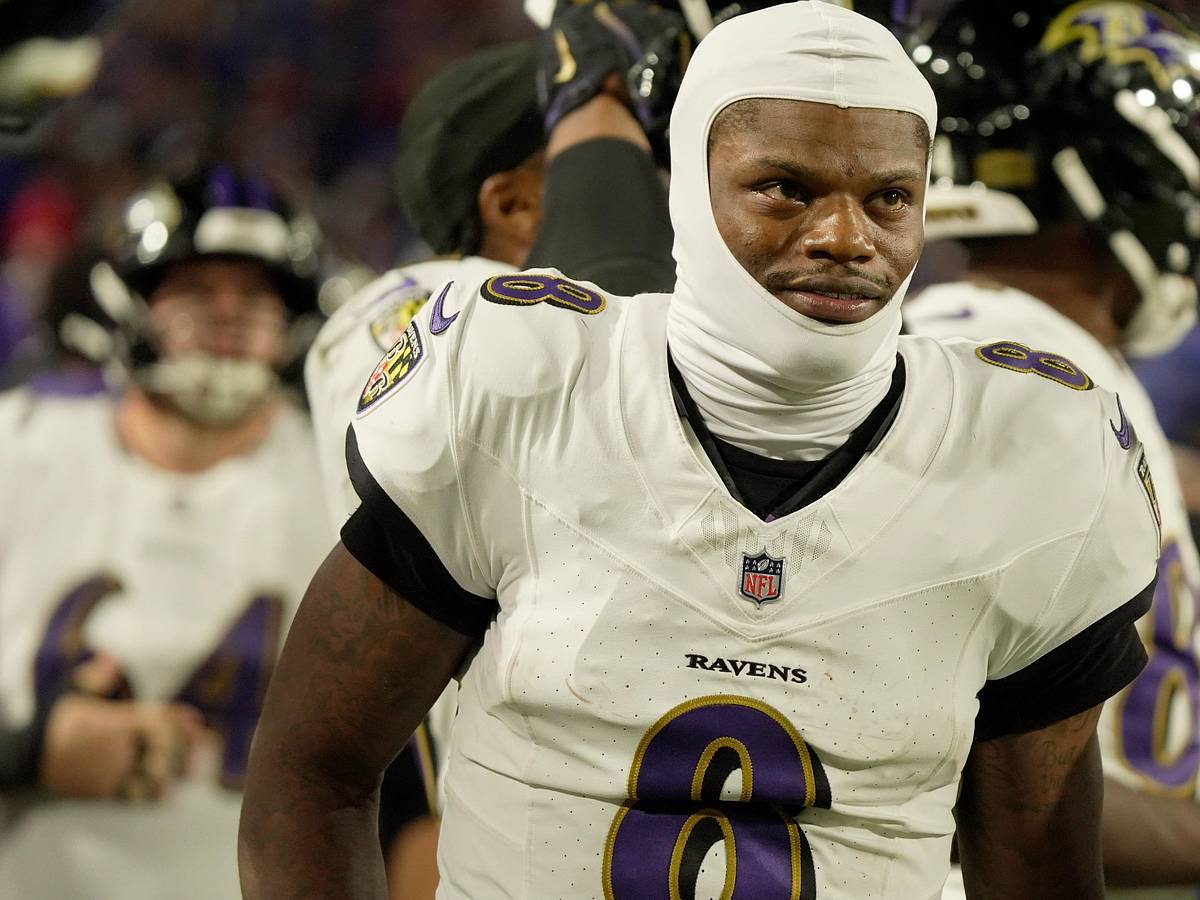 Baltimore Ravens' Lamar Jackson Receives Positive Reception for Opening  Performance