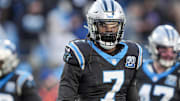 Dec 22, 2024; Charlotte, North Carolina, USA; Carolina Panthers linebacker Jadeveon Clowney (7) during the second half against the Arizona Cardinals at Bank of America Stadium. Mandatory Credit: Jim Dedmon-Imagn Images