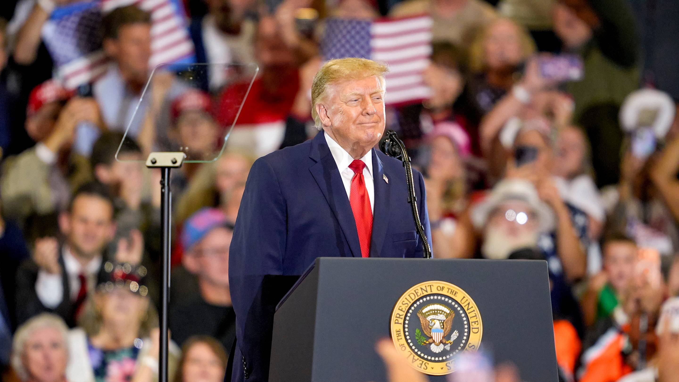 President Donald Trump To Attend Alabama-Georgia Football Game in Tuscaloosa