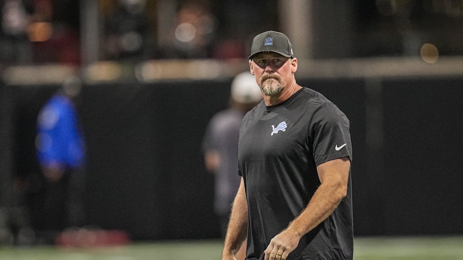 Lions head coach Dan Campbell shared good news after scary injury.  | Dale Zanine-Imagn Images