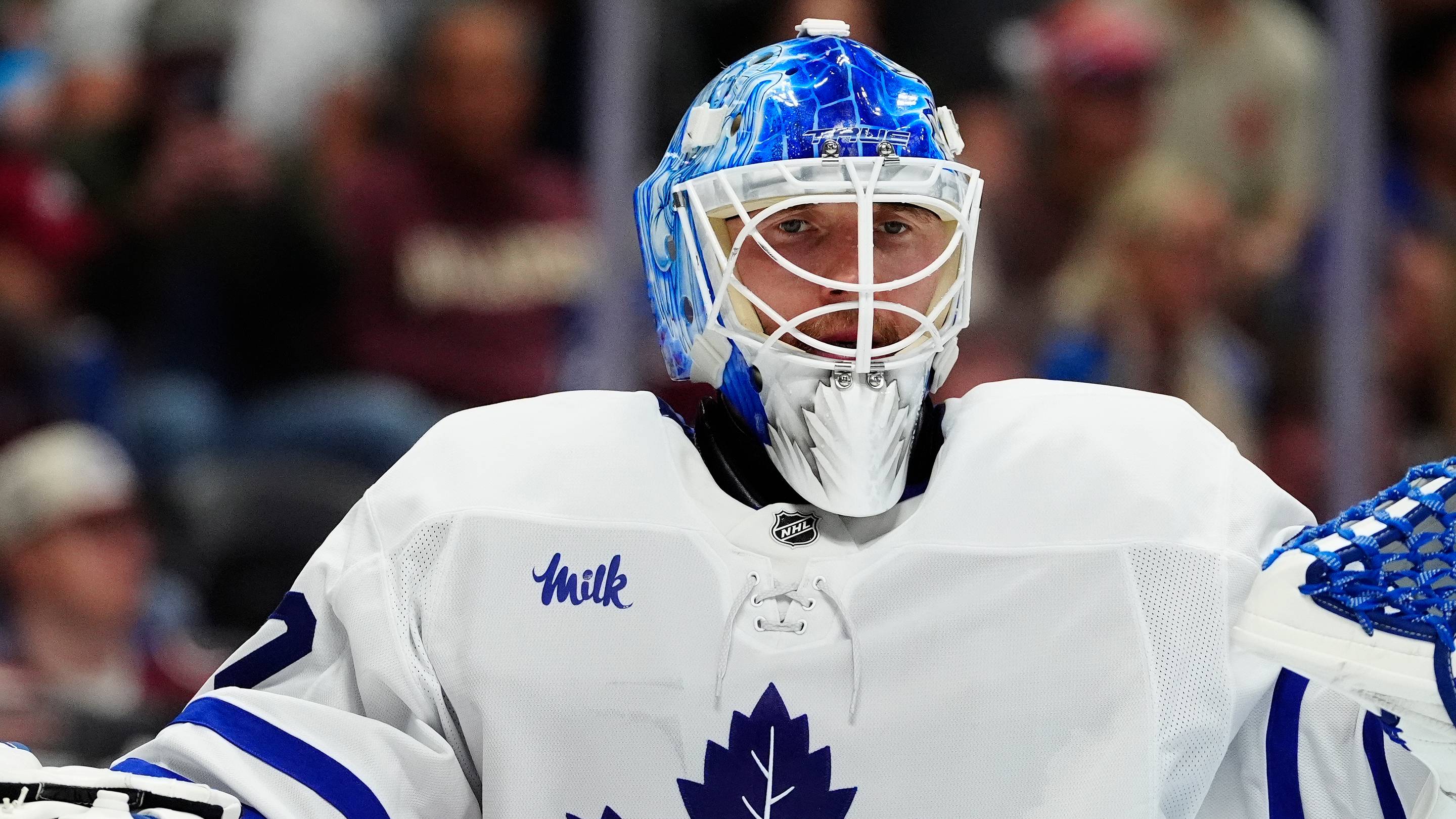 Sergei Bobrovsky makes NHL history after first win as a Maple Leaf