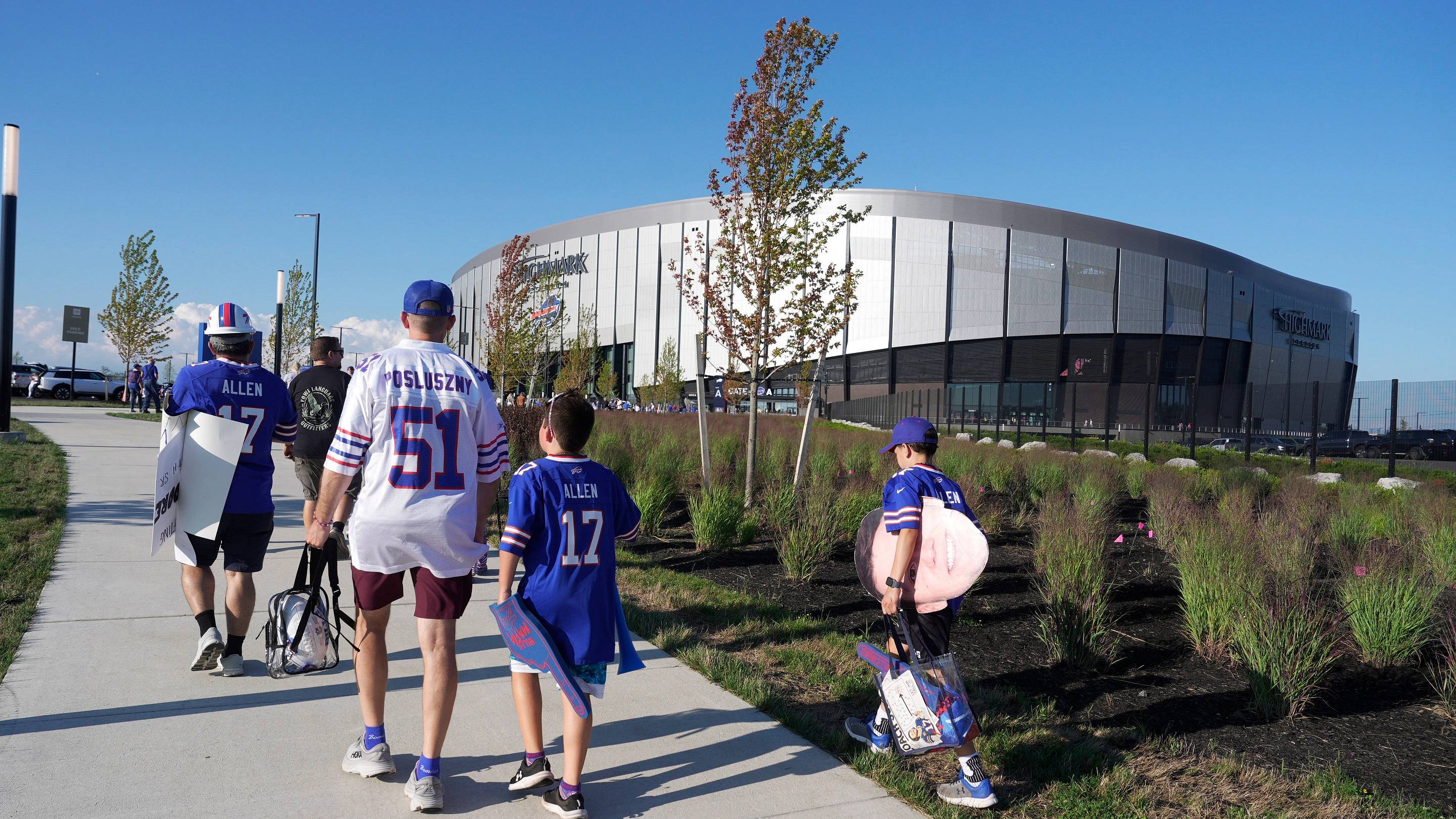 Bills' Official Gives New Grass Installation Update for Primetime Home Opener