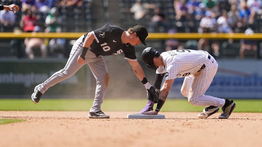 Colorado Rockies pinch hitter Brenton Doyle steals second base against the Chicago White Sox | Ron Chenoy-Imagn Images